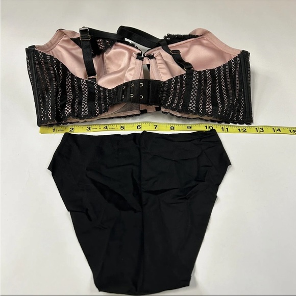 NEW Victorias Secret Bra Panty Set 36DD Plunge XS High Leg Cheeky Black #0899 - Picture 2 of 8